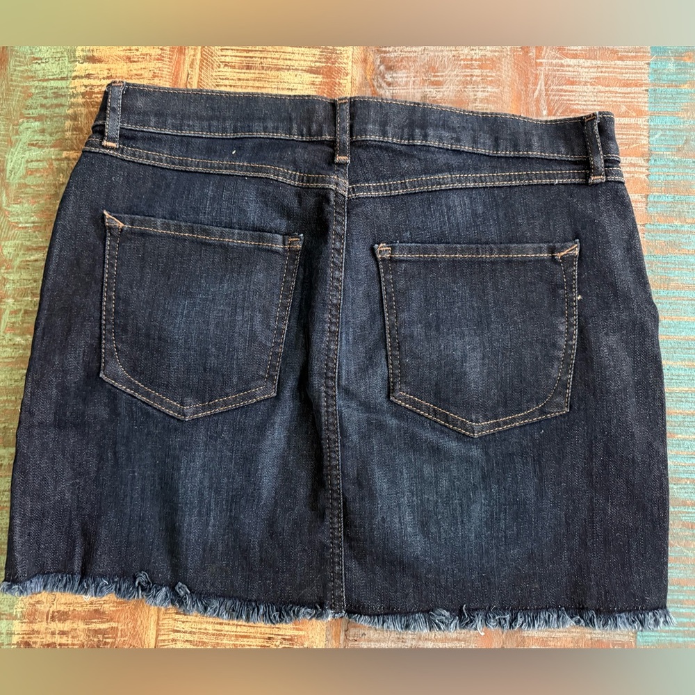 Express Denim Skirt - Picture 2 of 5